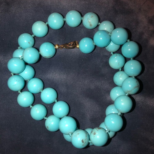 Necklace with turquoise stones new