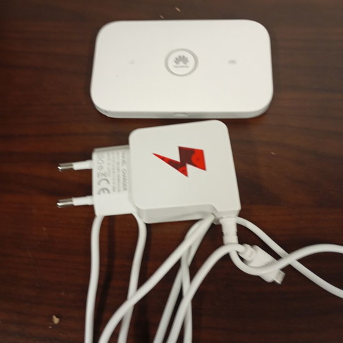 Huawei mobile WiFi 4G router