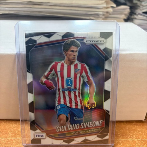 FIFA Prizm 2025-26 Giuliano Simeone and Alex Baena Soccerball Lot 2 new