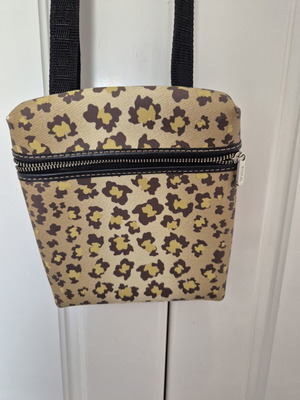 Tous crossbody bag leopard print like new, beige and brown