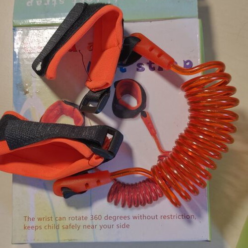 Child Antilost Strap red new for small children