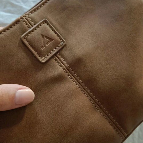 Vintage leather messenger bag like new, brown