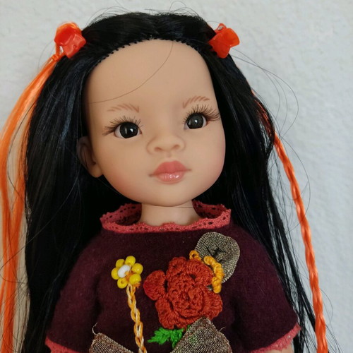 Paola Reina Liu doll new, never played with