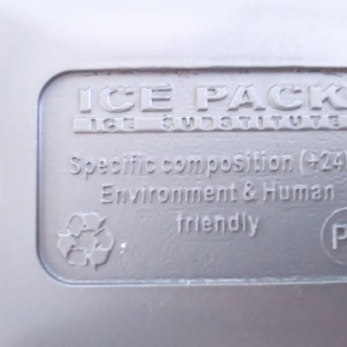 Mediline ice packs set of 8 hard plastic like new, 24+ hours