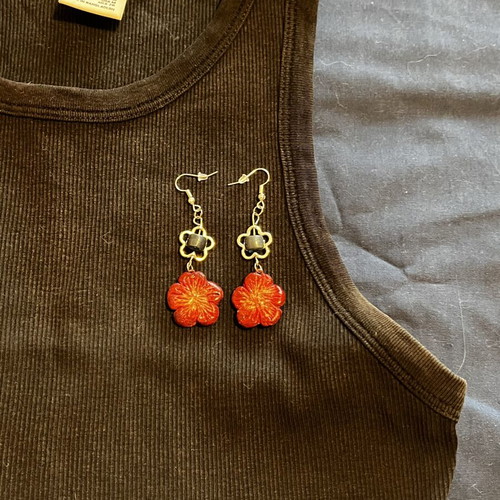 Alternative red earrings, handmade from scratch
