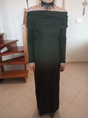 Long off-shoulder cotton dress like new, green, one size