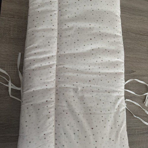 Cotton Crib Bumper like new