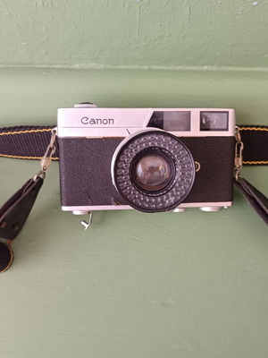 Canon Canonet vintage 35mm camera used
