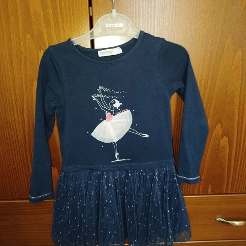 Dresses like new, pack of 4 for 24-36 months
