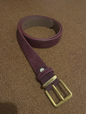 Miu Miu belt like new, 110 cm, red suede