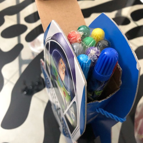 Buzz Lightyear Space Ranger colored markers in collectible spaceship box like new
