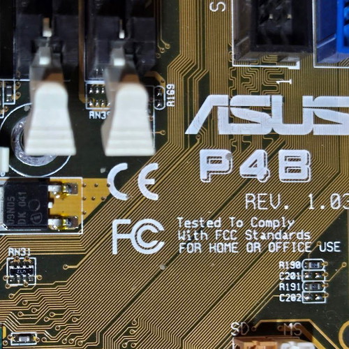 Asus P4B REV 1.03 Socket 478 motherboard like new with CPU and I/O shield