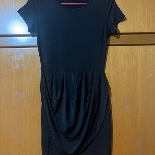Caramella black dress size S like new