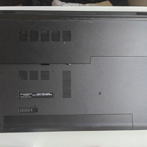 Dell Inspiron 5558 laptop used, Intel Core i3, 8GB RAM, 500GB SSD