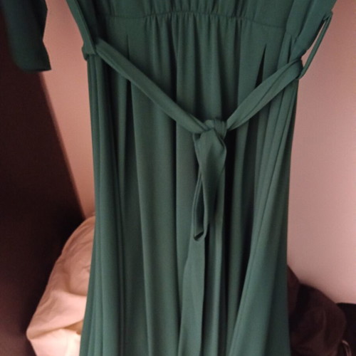Dress long XXL size, new, polyester and spandex, three-quarter sleeve, with belt, green