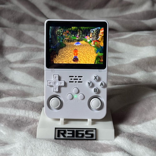 Retro handheld console with 16,000 games and memory card new