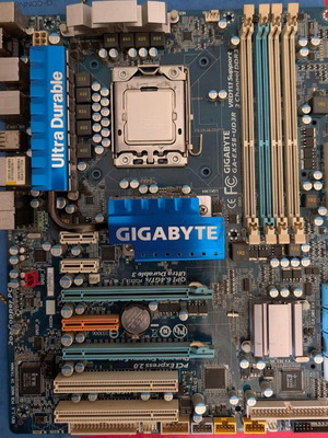 Gigabyte GA-EX58-UD3R μητρική με Xeon W3680 και 16GB RAM μεταχειρισμένη