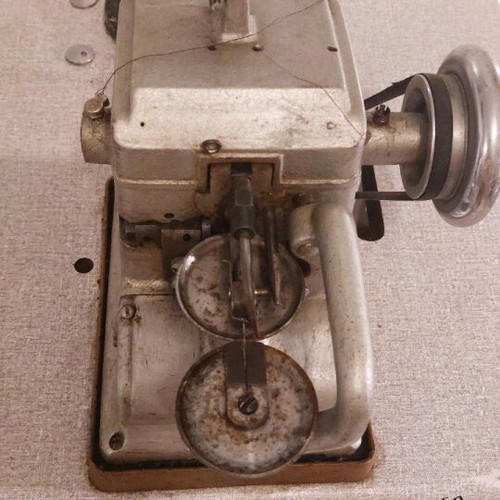 Fur Sewing Machine with Table and Motor used, professional set