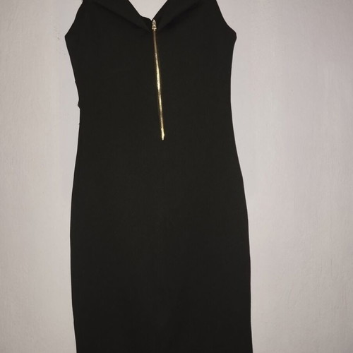 Black dress XL like new with back slit and zipper