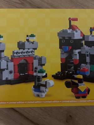 Lego Mini Knight’s Castle 40775 new