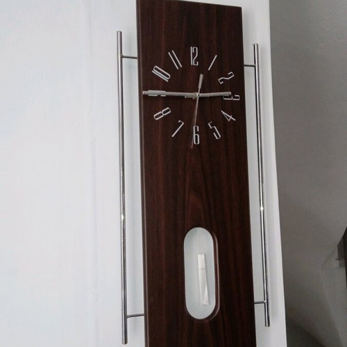 Pendulum wall clock like new, brown wenge