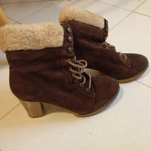 Betty London boots like new, size 37, brown