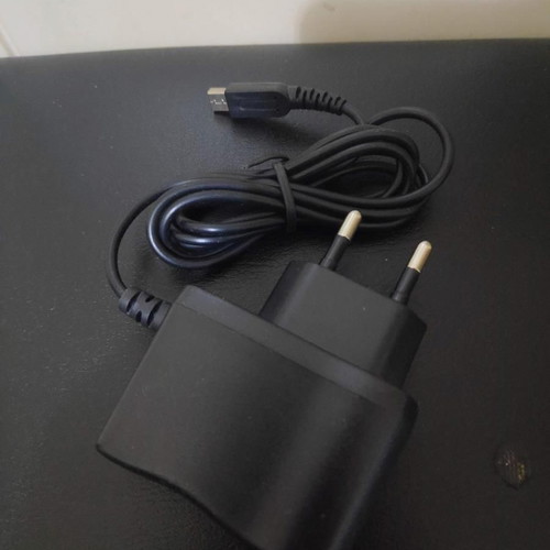 Nintendo 3DS DSi Charger like new with overvoltage protection