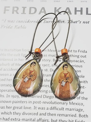 Frida Kahlo handmade earrings set Self Portrait new, beige and brown