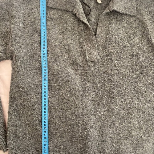 H&M sweater with collar like new, gray, size small