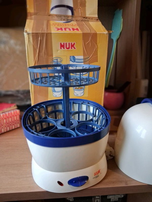 Αποστειρωτής NUK 5 θέσεων σαν καινούργιος, γρήγορος 15 λεπτών
