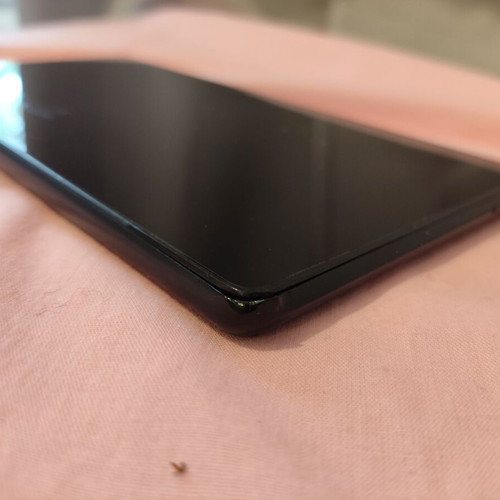 Lenovo tablet 2016 used with corner damage