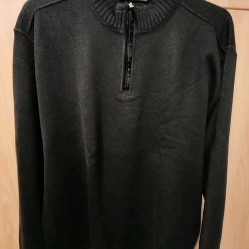 Oxford Company black sweater used, size L