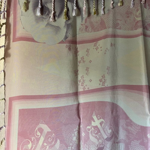 Silk Soufli Scarf like new with print and silk tassels