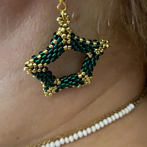 Handmade Star Earrings with TOHO Treasure 11/0 Beads Green and Gold