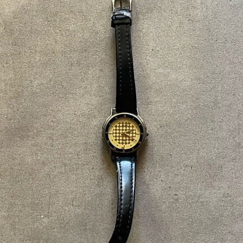 Seiko Quartz wristwatch vintage used, unknown functionality