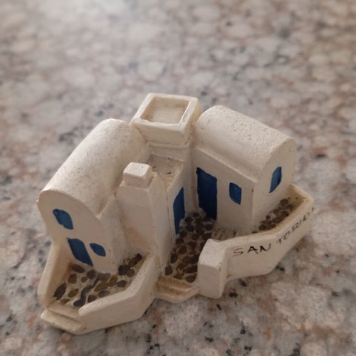 Santorini souvenir like new