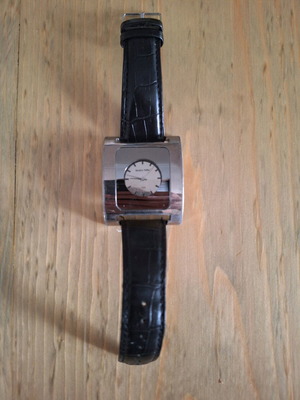 Vintage women's watch used, size 40mm, black and silver