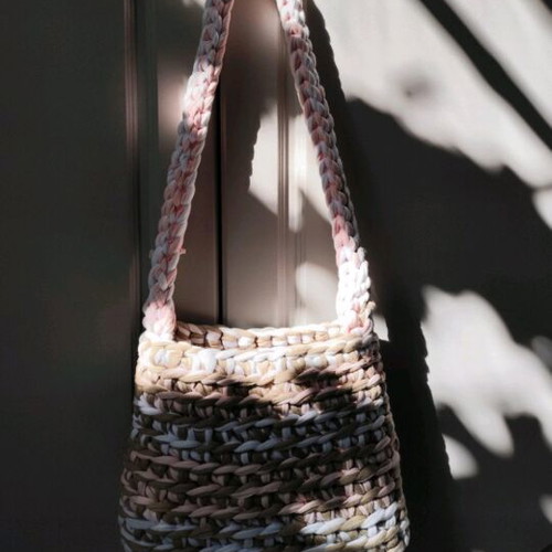 Handmade knitted shoulder bag new
