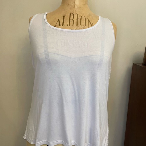 White lace camisole new, large & xl
