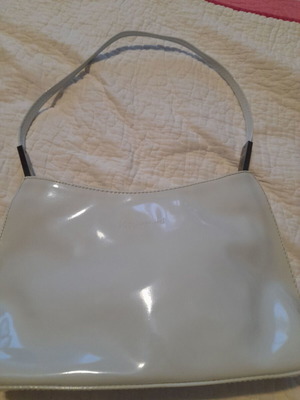 Kapsaski shoulder bag patent leather like new