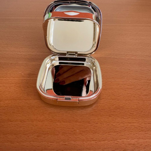 Dolce & Gabbana powder case used