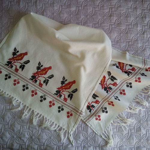 Traditional Cretan table runner new with red birds