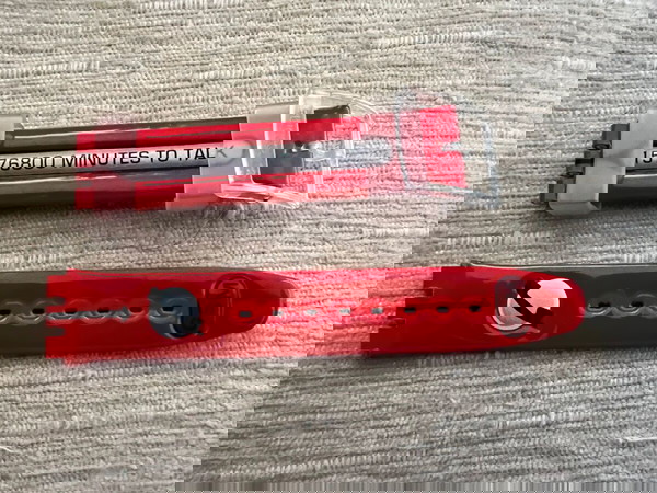  louraki gia roloi Swatch