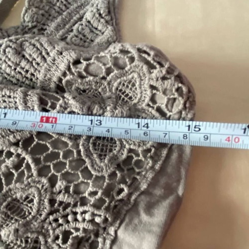 Crop top with lace like new, size XS/S, gray