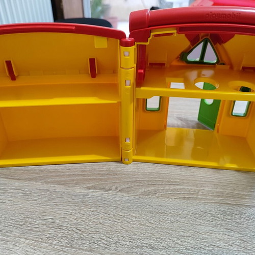 Playmobil 123 playset with figures and accessories used