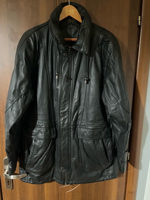 Leather jacket Prince size XL like new with silk lining made in Germany