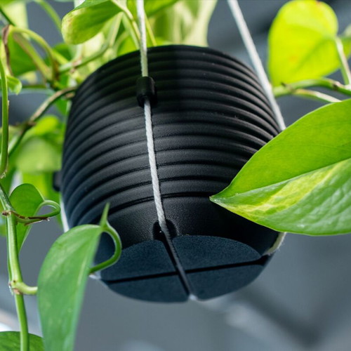 Hanging planter made of biodegradable PLA with transparent inner pot