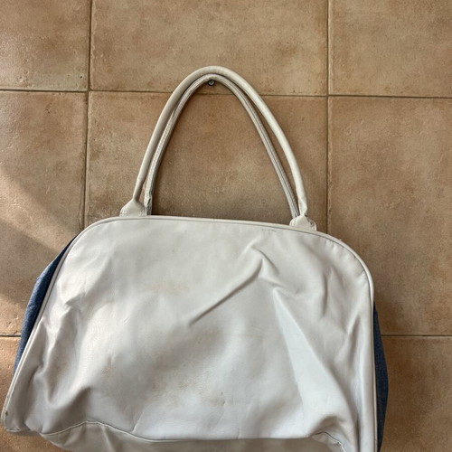 Reebok white handbag, carry-on style