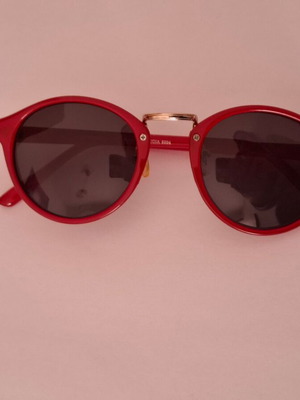 Round red sunglasses S/M unisex vintage style like new