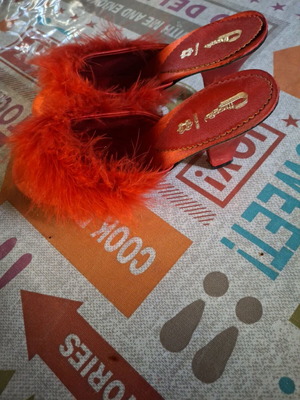 Leather slippers new, red, size 36